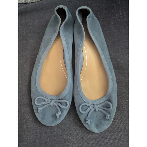 Comfortable light blue suede ballet flats w/bow detailing by Vionics size 7.5M - Picture 1 of 9